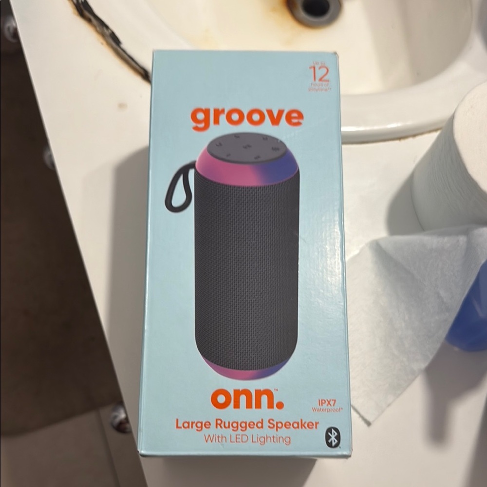 On Running Black Portable Speaker Bluetooth Connectivity